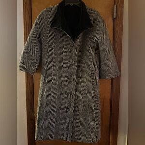 Vintage style swing coat